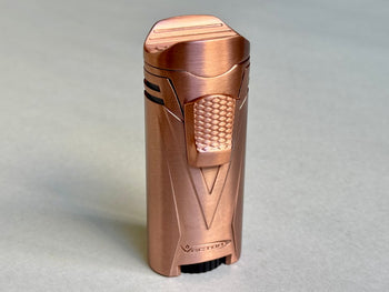 Vector Ironquad 4-Flame Torch with dust cover closed cigar rest