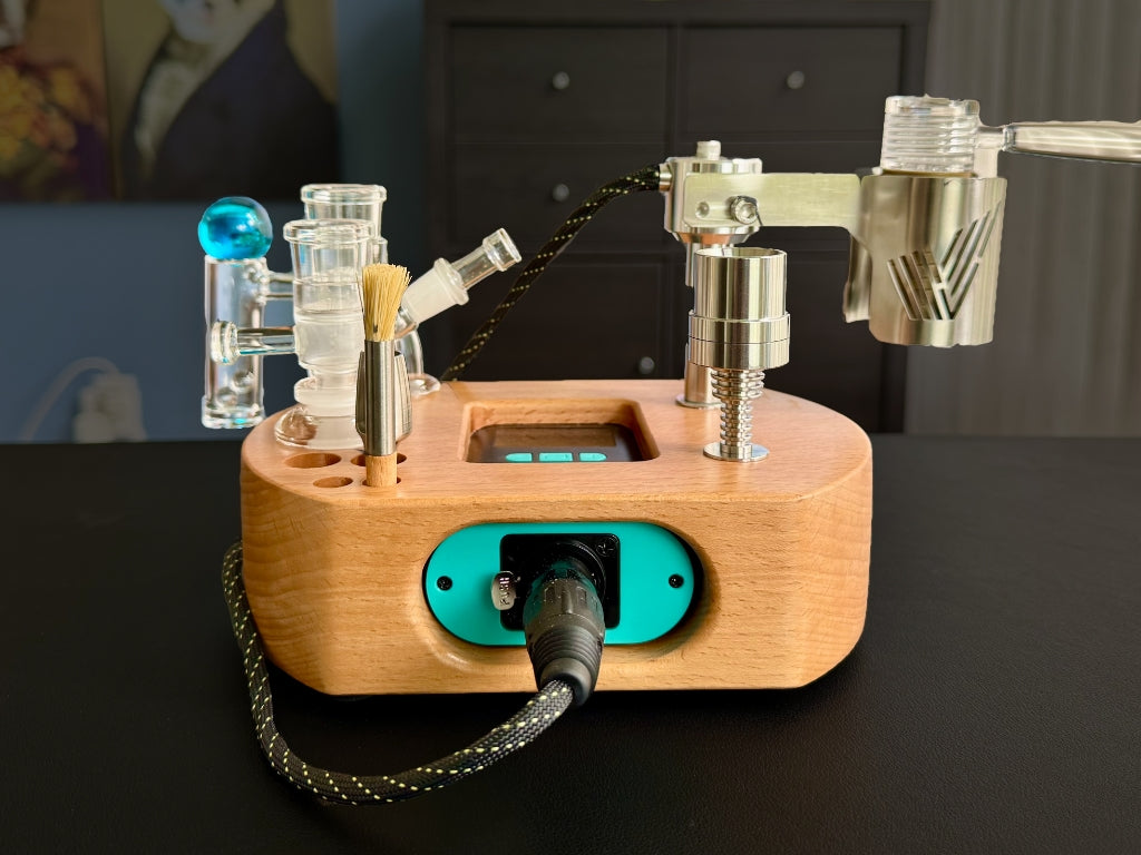 Central Ball Vape Screwball by Vapvana Natural Quartz Ball Vape Kit | all-glass ball vape Sneaky Pete Store Central Ball Vape Screwball by Vapvana Natural Quartz Ball Vape Kit | all-glass ball vape Sneaky Pete Store