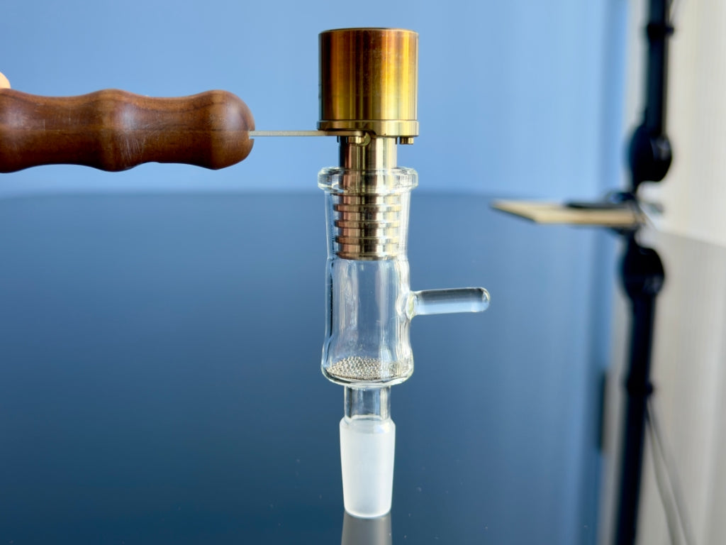 18mm Female XL Glass Injector Bowl USA | Sneaky Pete Vaporizers ...