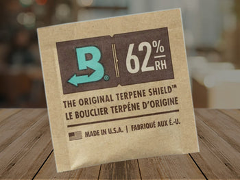 boveda humidity packs size 4 62% on desk background