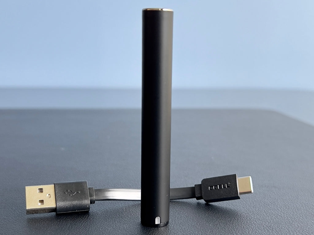 CCell M3 Plus in black with usb-c charging cable