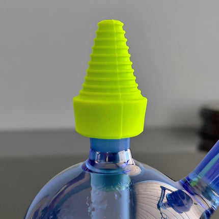 green pipe plug on top of 14mm female joint