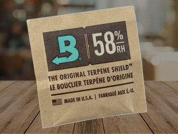 boveda humidity packs size 4 58% on desk background