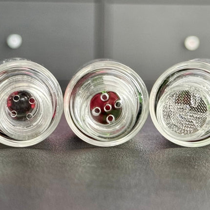 Easy Cleaning – Arizer Evolution Stem in Isopropyl Alcohol – The simple cleaning process—just soak for 10 minutes and rinse for a fresh, clean stem.
