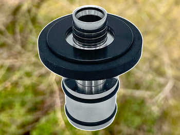 Vestratto Anvil Water pipe adapter on treed background