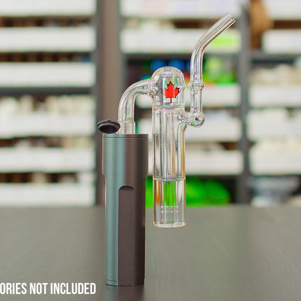 Arizer BubbleMax in Arizer Solo 2 on a table.